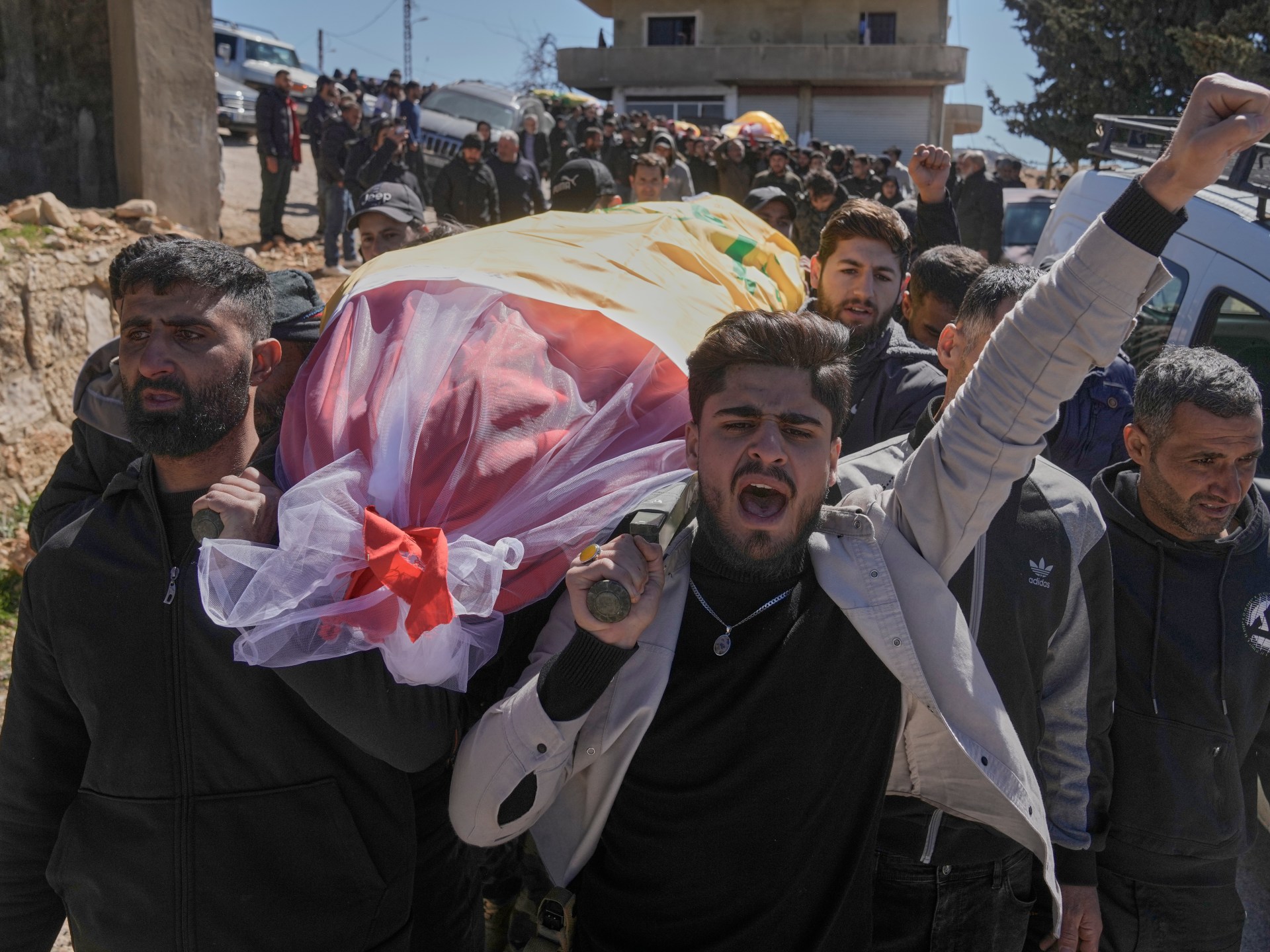 Iranian IRGC’s ties to Hezbollah deepen tensions in Lebanese politics