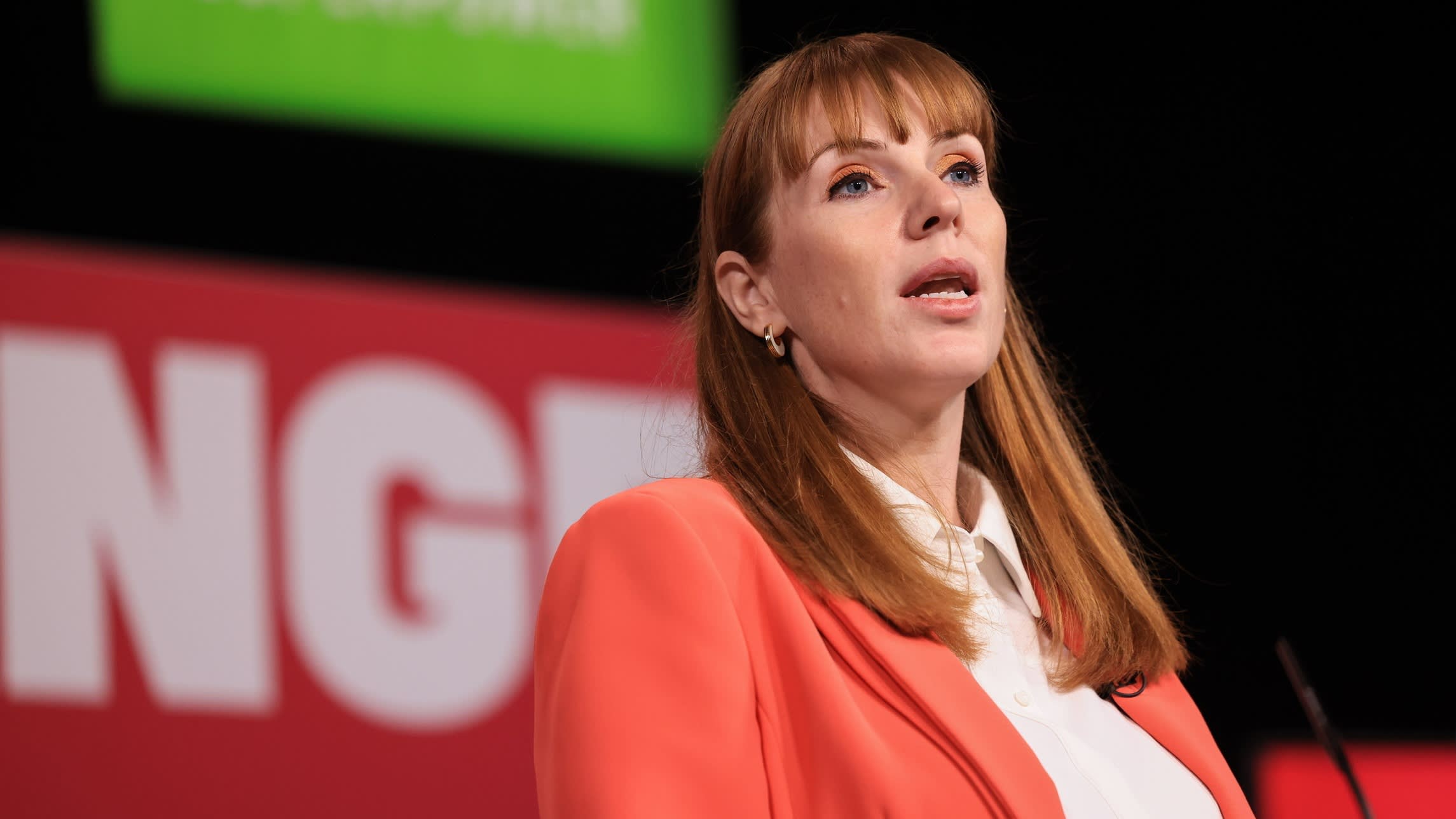 Angela Rayner aims to reassure investors with City charm offensive