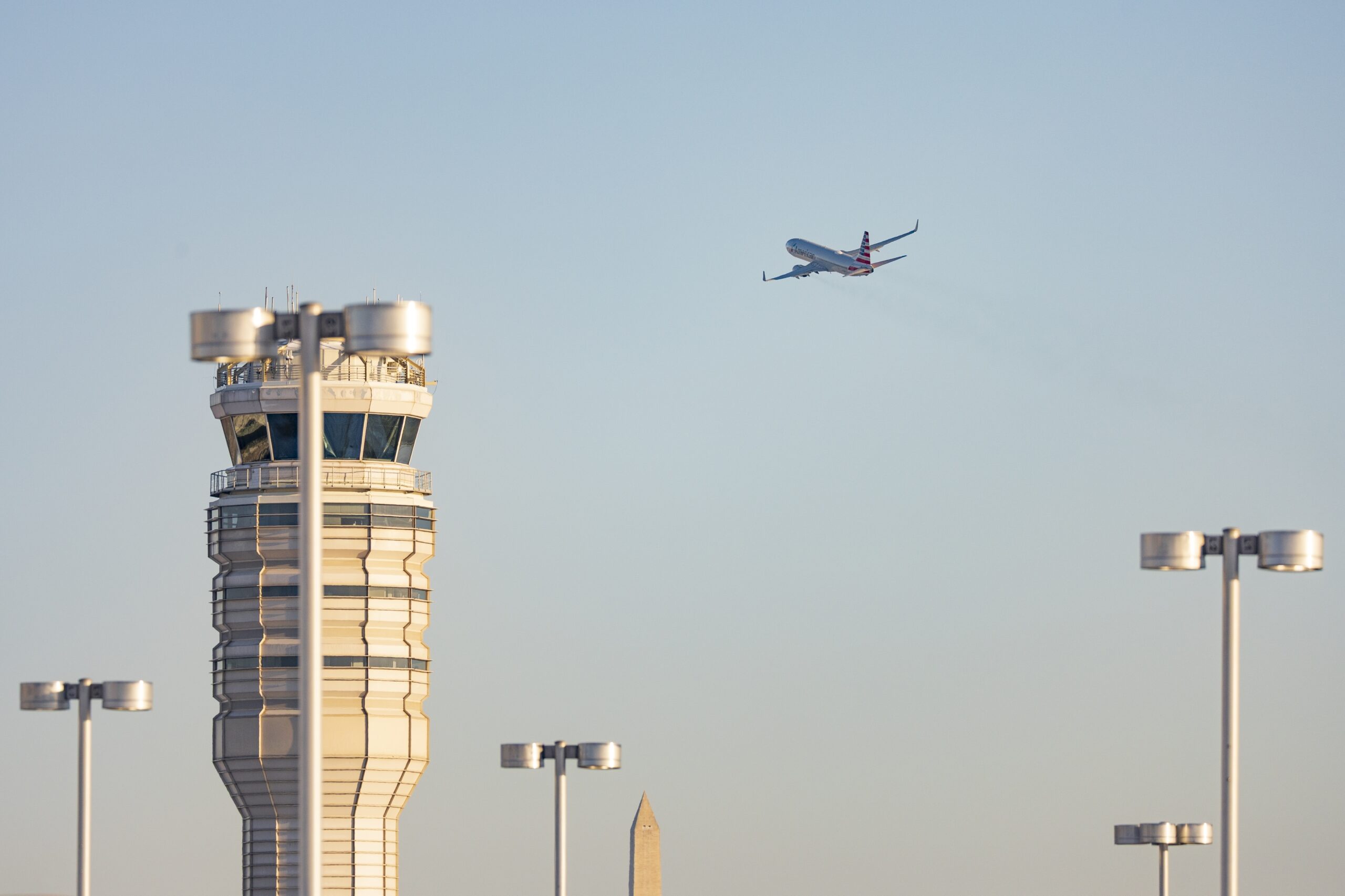 FAA tightens safety rules for helicopters and planes around major airports