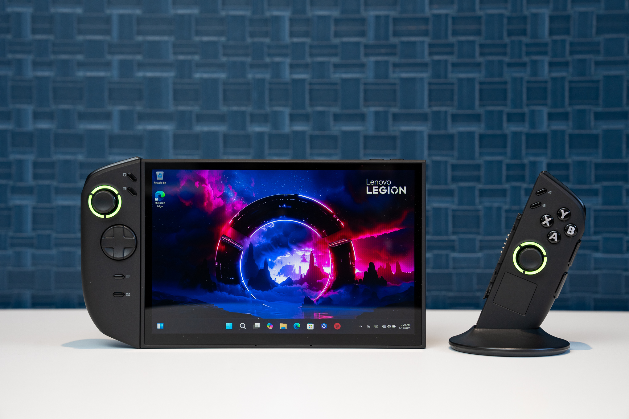 Lenovo Legion Go 2 suddenly costs $650 more as RAMageddon lays waste to gaming hardware