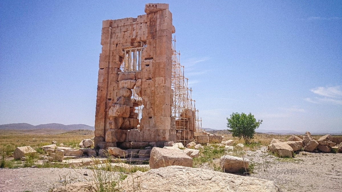 बंदर अब्बास… ईरान की वो जगह, जहां रहते हैं बड़ी संख्या में हिंदू, मंदिर भी हैं वहां!