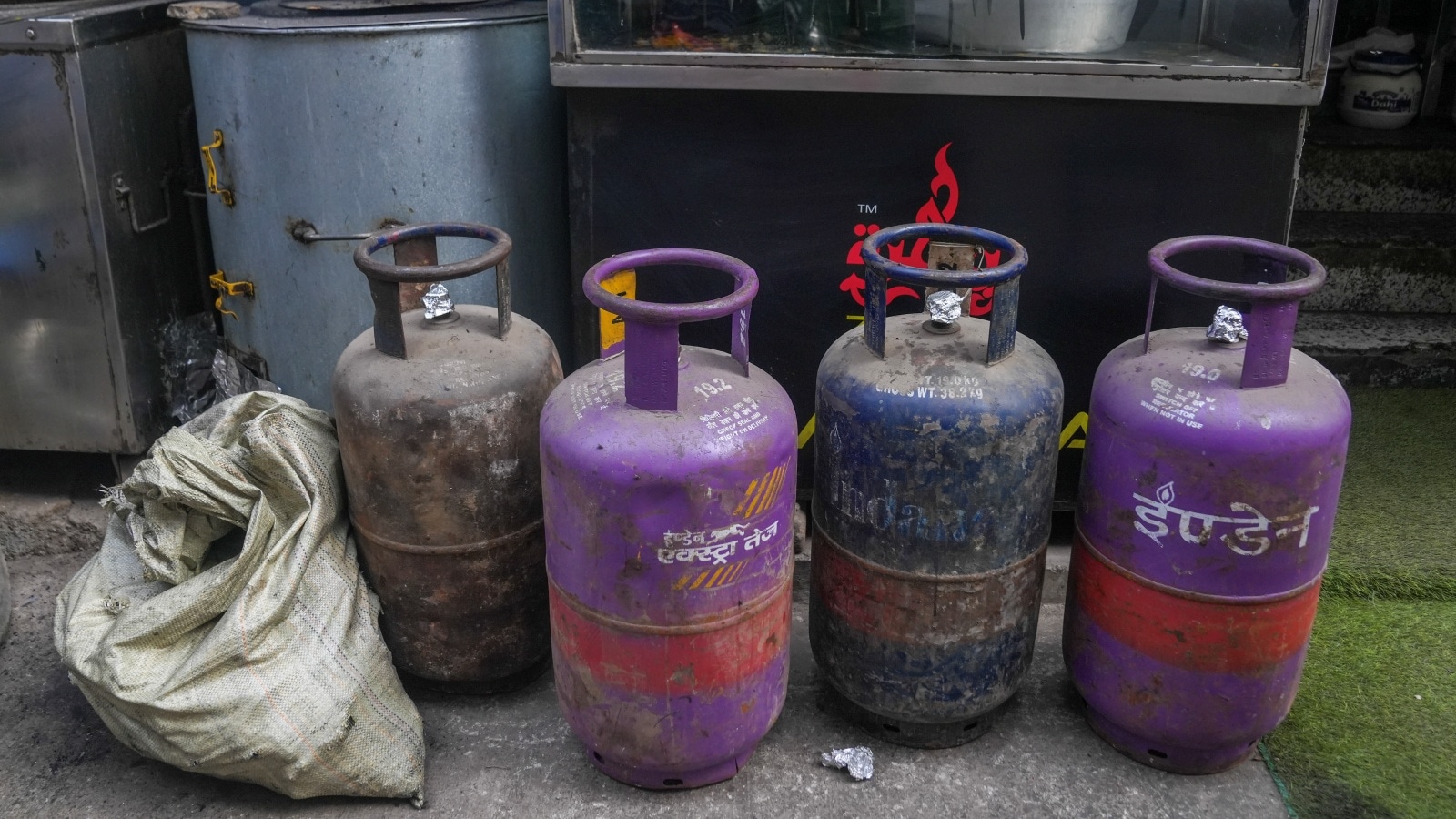 A lesson from the LPG crisis: Now more than ever, India needs a shift to electric cooking