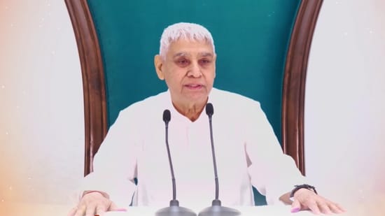 6 died in ashram siege when police went to arrest this 'godman'. 12 years on, he walks out of jail | Who is Sant Rampal?