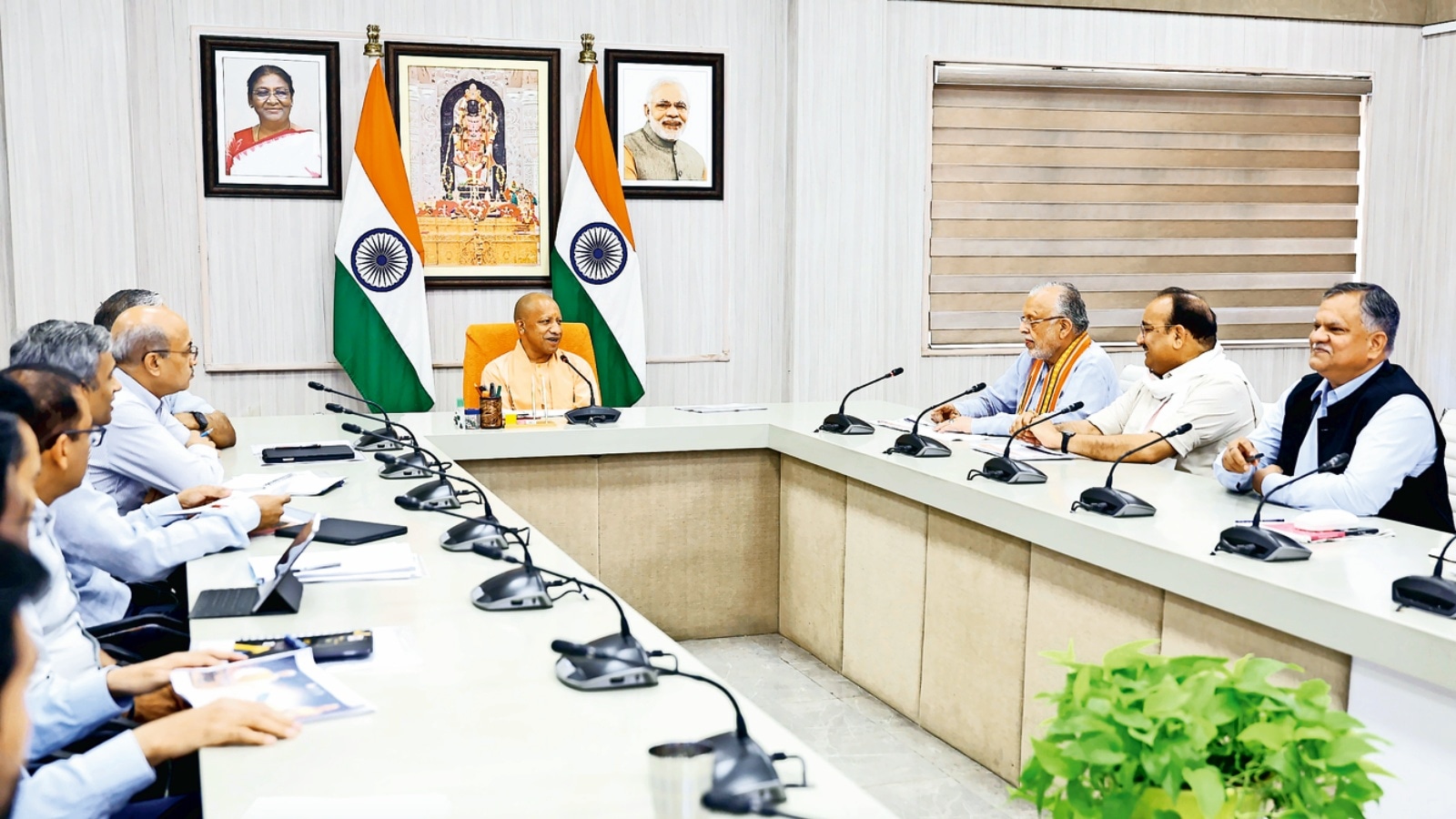 Ahead of polls, Yogi pushes for time-bound infra delivery, warns PWD officials against delays
