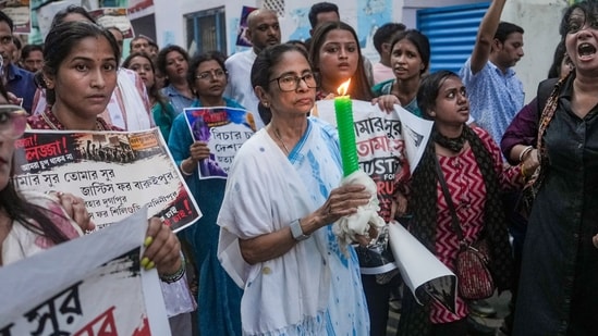 ‘Police acting as BJP arm’: Mamata accuses ruling party of blocking TMC protest on Baruipur rape-murder