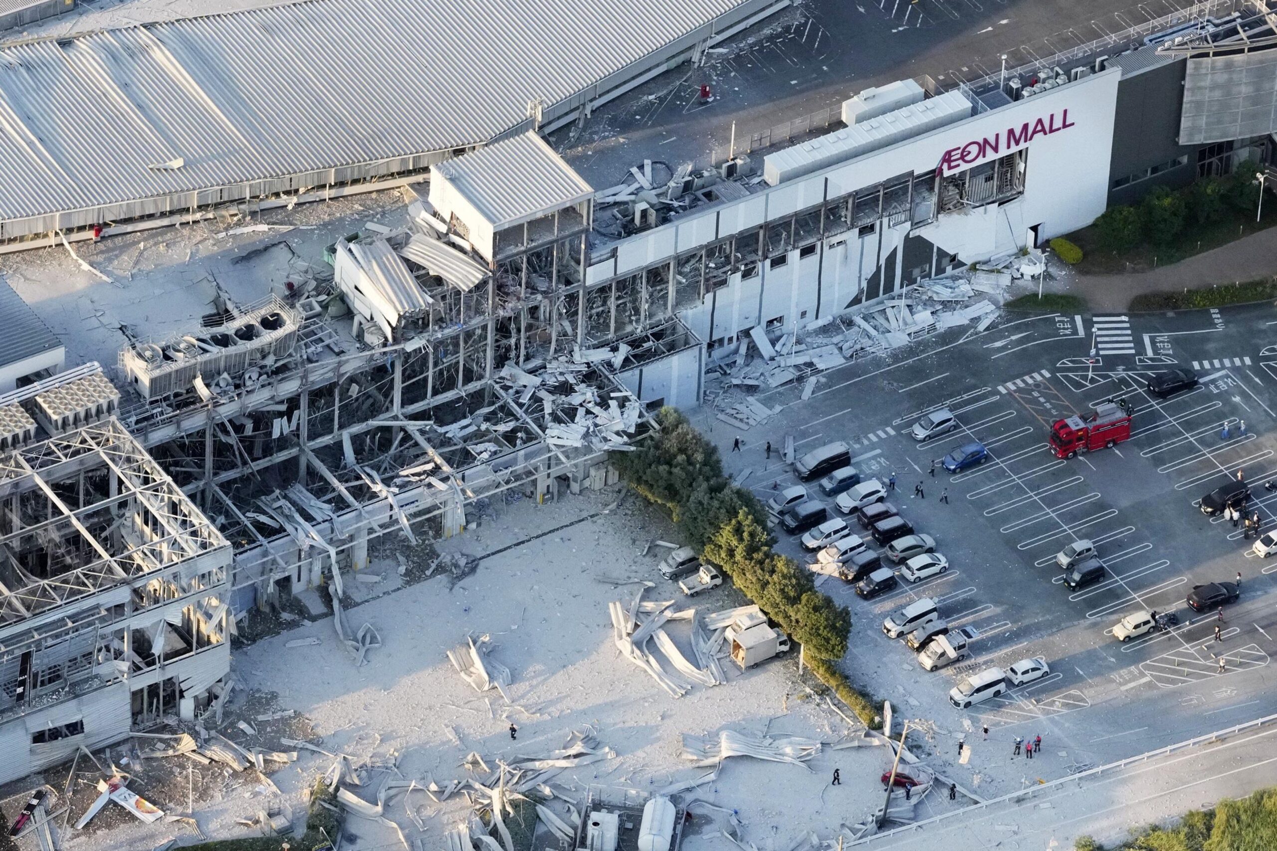 A strong earthquake shakes part of southern Japan but no tsunami detected
