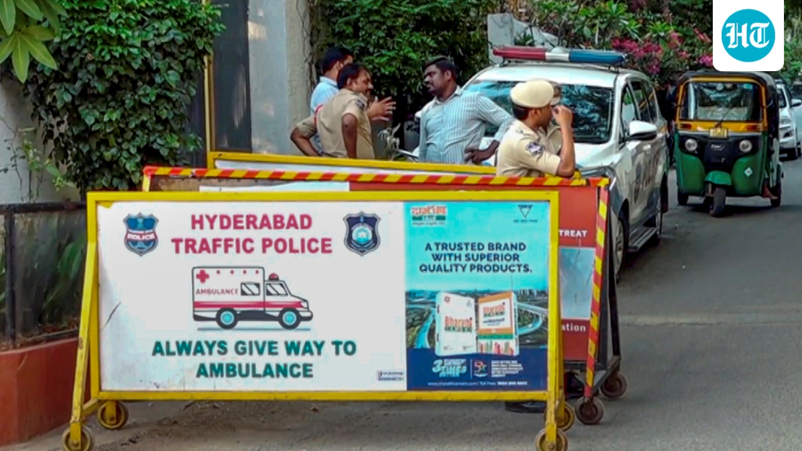 Decomposed body of 27-year-old doctor found in Hyderabad apartment, cops suspect foul play as partner missing